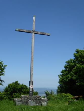 Gipfelkreuz am Burgstall