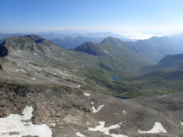 Ausblick über die Lanischseen in die Pölla