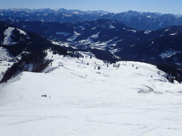 Blick hinunter zur Widdersbergalm