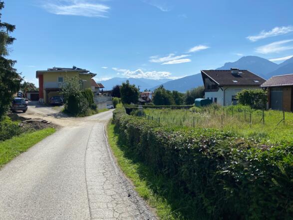 Das kleine Dorf Itzlranggen ist erreicht.