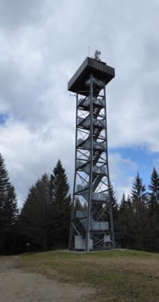Aussichtsturm am Oberfrauenwald