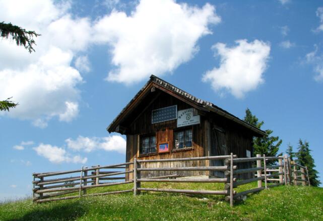 Die Bezoldhütte auf dem Toten Mann.
