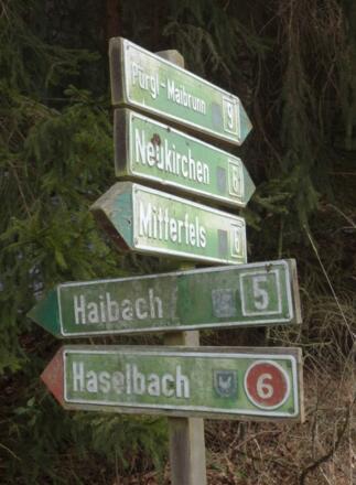 Wegmarkierung Nr. 6 (rot)