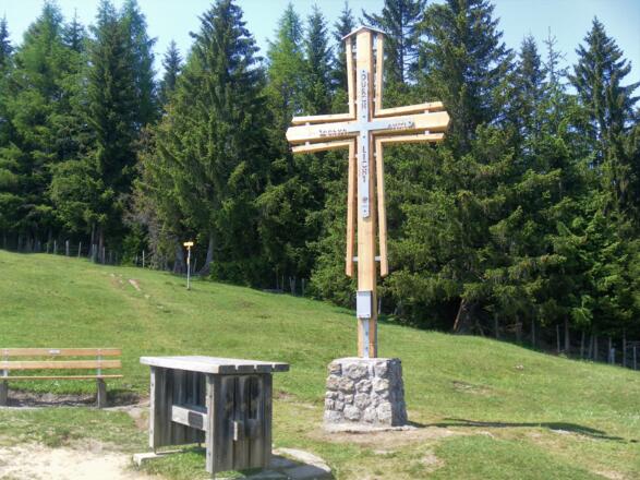 Kragenjoch Gipfelkreuz