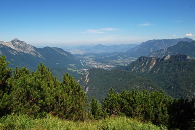 Blick über Bad Reichenhall nach Salzburg