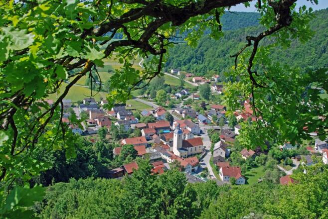 Blick vom Breitfelsen auf Mühlbach
