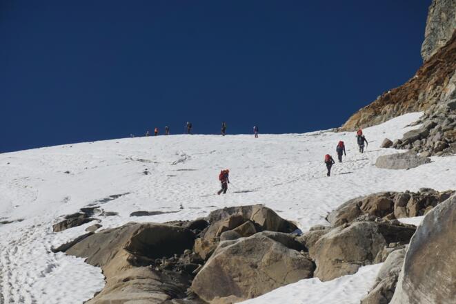 Die ersten Meter auf dem Ochsentalergletscher