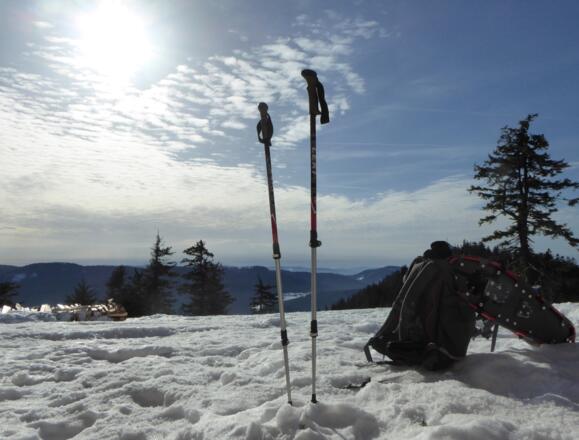 Brotzeit an der Bergwachthütte