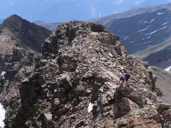 Der Gratverlauf, Blick nach Osten.