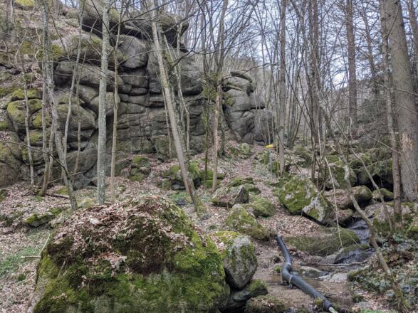Der imposante Baderfelsen