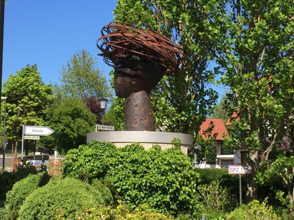 In Baierbrunn, hier rechts abbiegen.