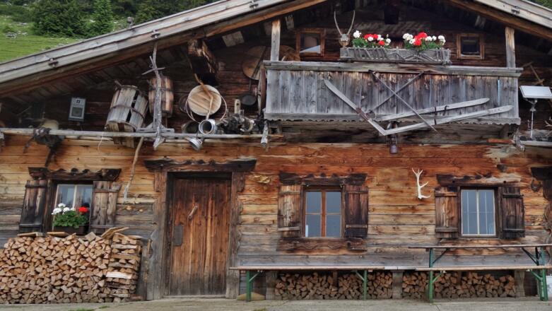 Klassische Alm (Lounge oder Bar)