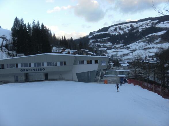 Grafenberg Talstation
