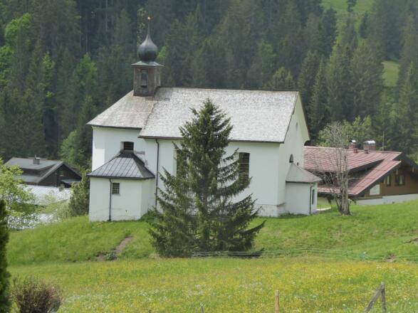 Kirche in Baad