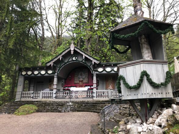 An der Wallfahrtskirche Birkenstein