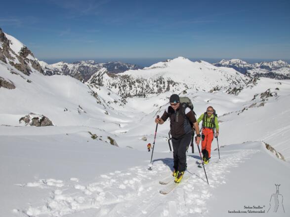 der Aufstieg auf das Wagendrischelhorn ist deutlich einfacher als der Aufstieg auf das Häuselhorn