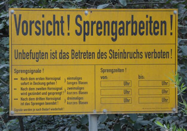 Achtung Sprengarbeiten