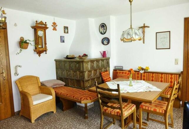 Haus Talblick - Ferienwohnungen + Gästezimmer