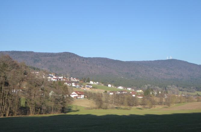 Blick auf den Hohen Bogen und Rimbach