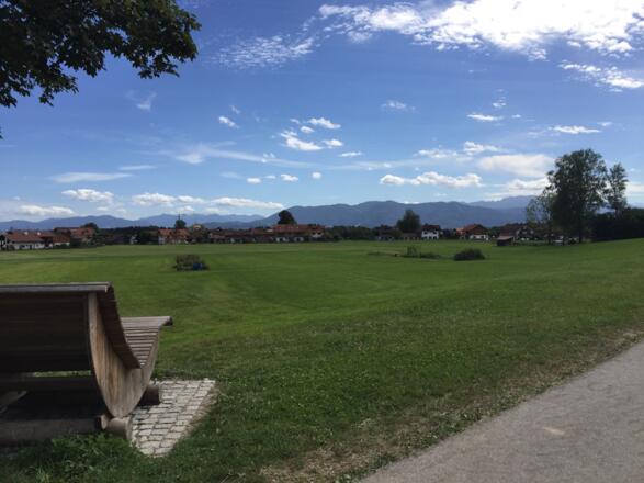 Außerhalb von Beuerberg, Radweg nach Penzberg