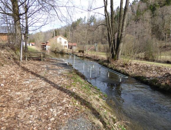 Kneippbecken bei Unterholzen