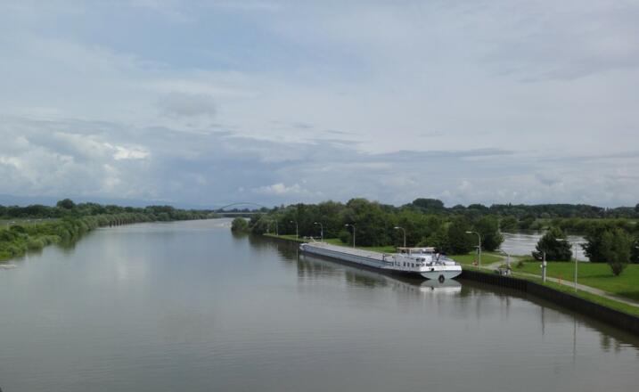 Staustufe Straubing