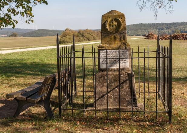 Denkmal auf der Dörlbacher Au