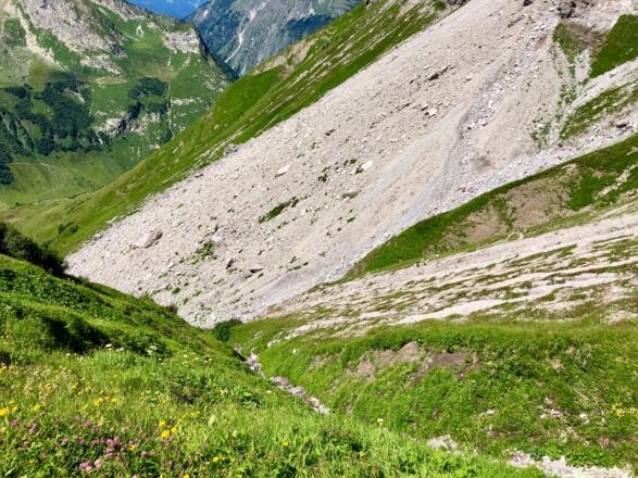 Abstieg vom Hornbachjoch