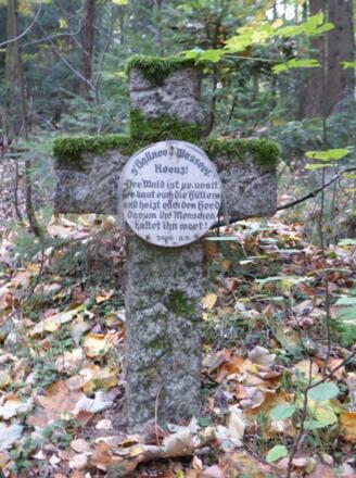 kleines Keuz am Weg