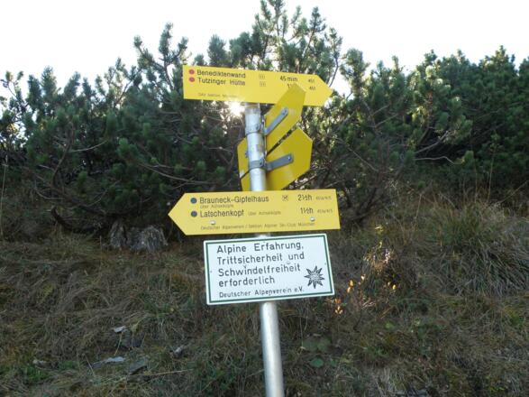 in der Nähe vom Rotohrsattel