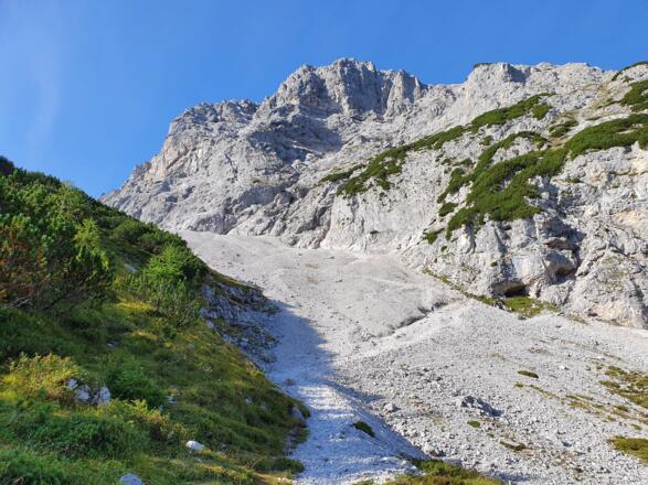Aufstieg in das Brendlikar
