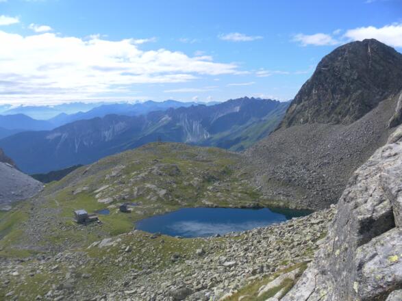 Italienische Tribulaunhütte beim Sandessee