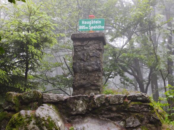 Stadl - am Haugstein, Gipfelstein