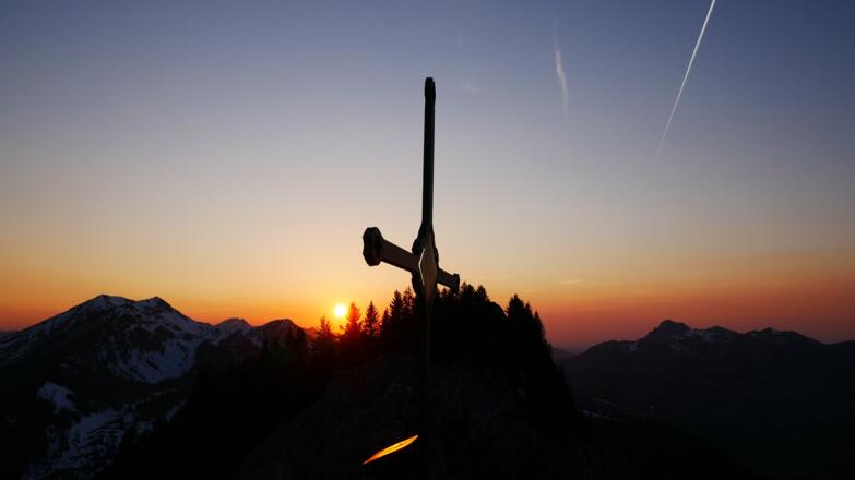 Sonnenuntergang am Brünnstein