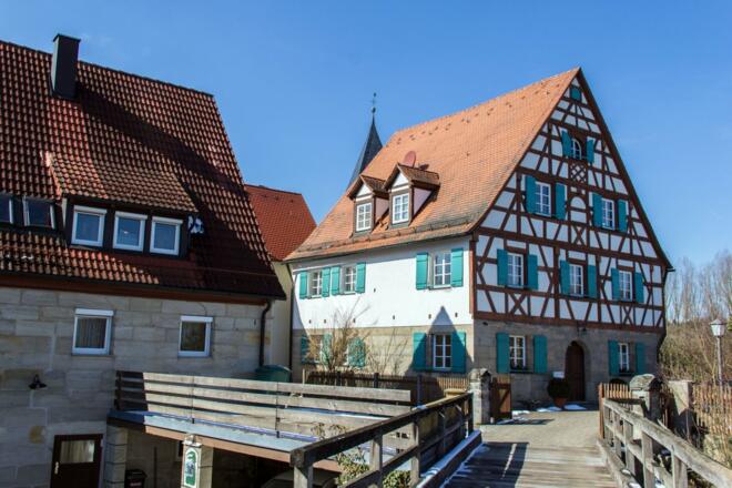 Ehemaliges Herrengut (heute ev. Pfarrhaus) in Rasch