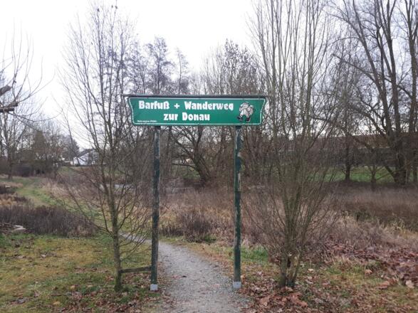 Der Einstieg zum Pfad