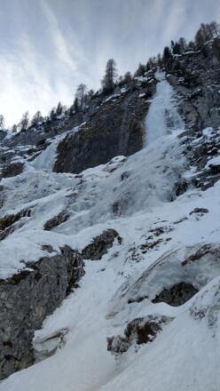 Mittlere und rechte Linie im Obstanzer Eisfall