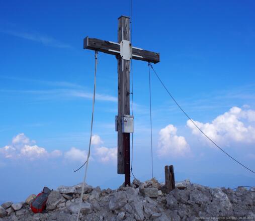 Gipfelkreuz am Wörner (2478m)