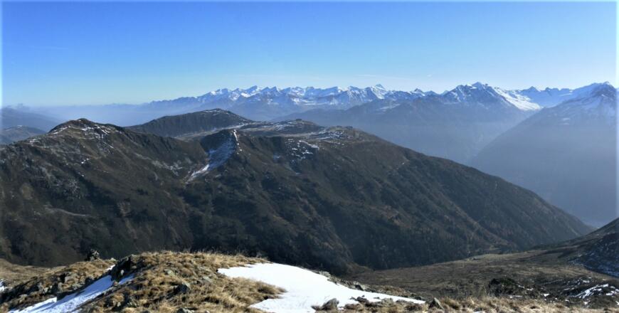 Hohe Tauern hinter Wildkogel