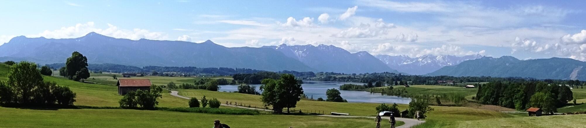 Alpenpanorama mit Riegsee