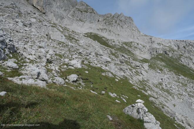 Zu Beginn finde ich sogar ein paar Steinmandln