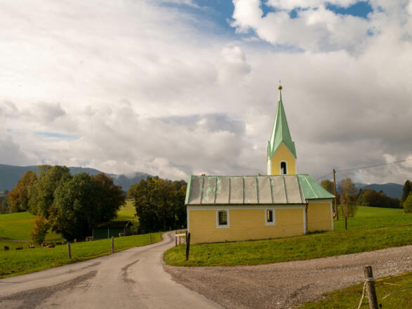 Kapelle mit Blick zur Gindelalm