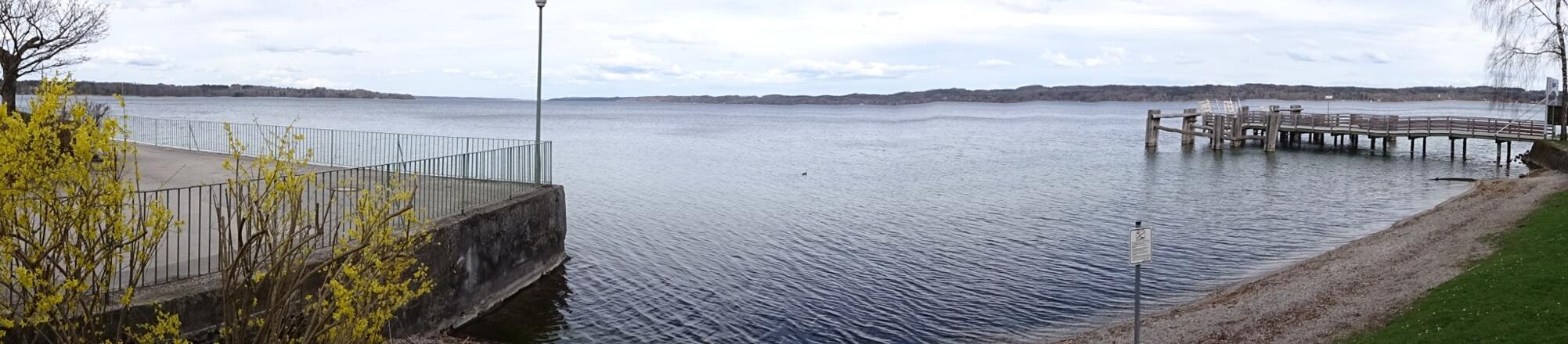 Seepromenade und Dampferanleger Seeshaupt