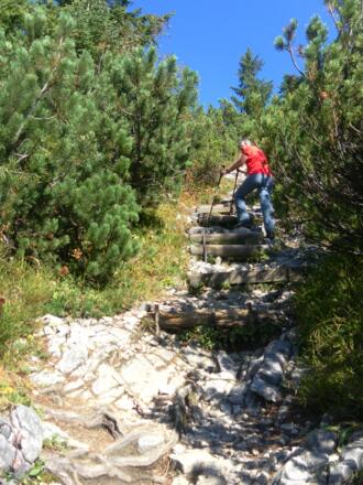gut ausgebauter Wanderweg zum Dürrnbachhorn