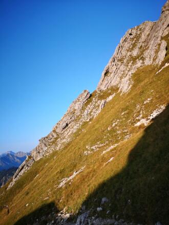Der Hüttengrat, vom Wanderweg zum Aggenstein gesehen