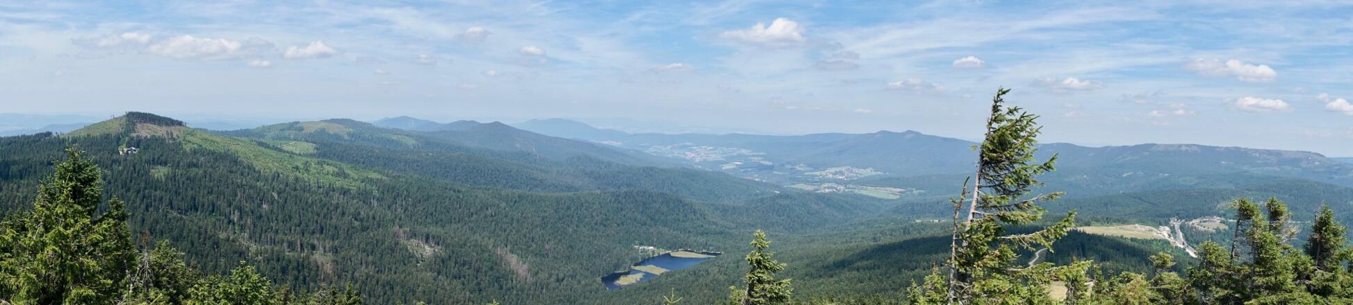 Panorama vom Kleinen Arber bis Zwercheck im Lamer Winkel