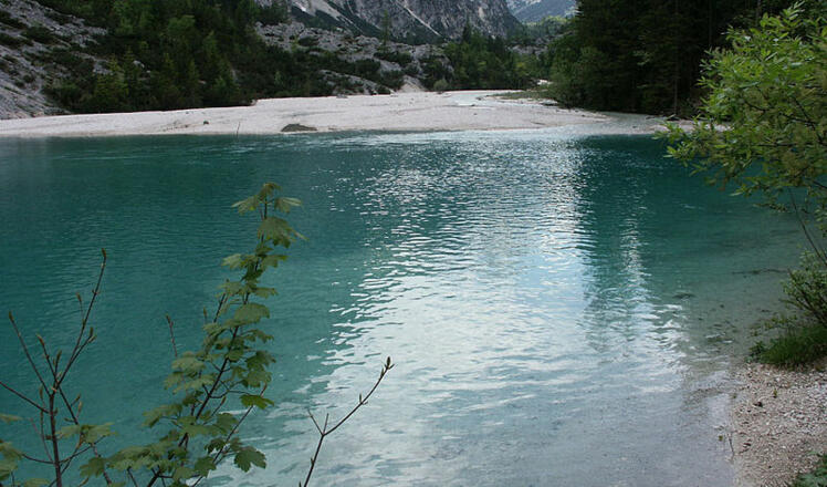 Die blaue Gumpe vor dem Bergsturz