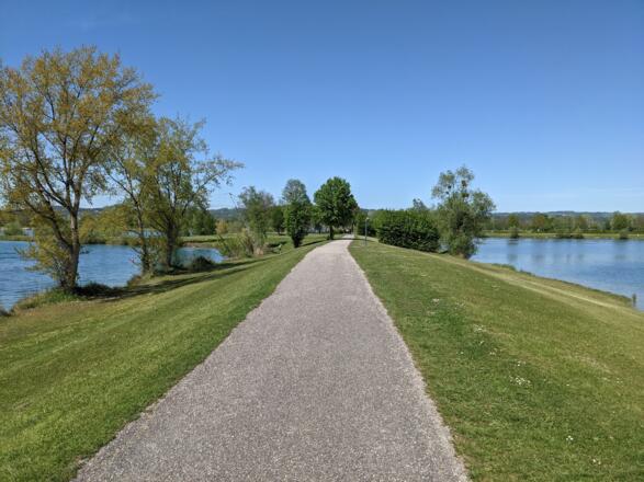Zwischen den Seen