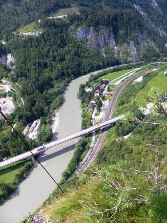 Sulzau, Bahn und Salzachtalstraße
