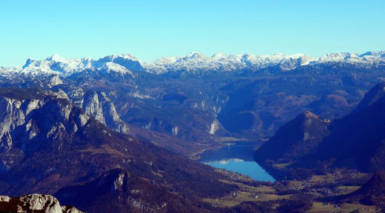 Sarstein 1975m, Tiefblick Altausseer See